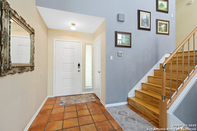 3511 Hunters Circle Property Photo 8