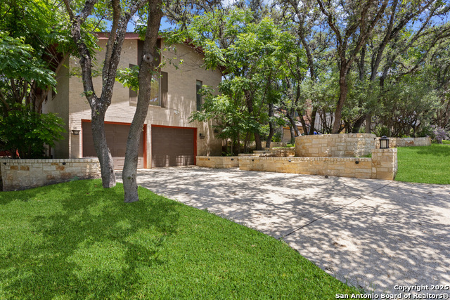 3511 Hunters Circle Property Photo 37