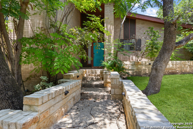 3511 Hunters Circle Property Photo 39