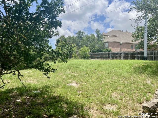 24002 Viento Oaks Property Photo 8