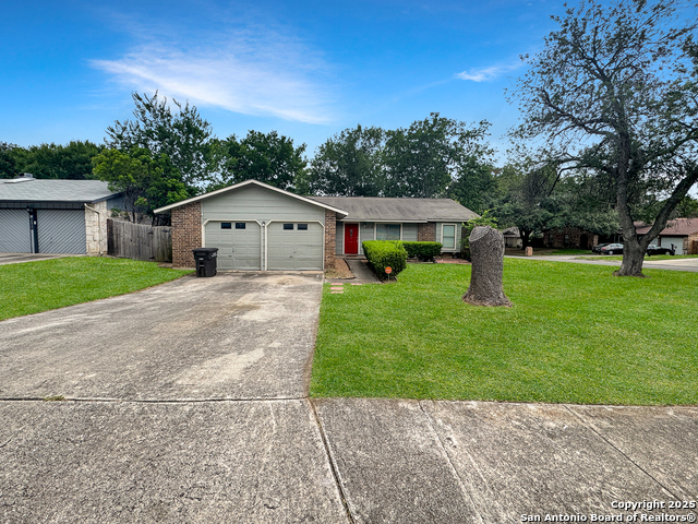 5718 Sun Ridge Property Photo 1