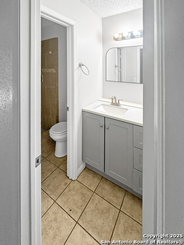 5718 Sun Ridge Property Photo 3