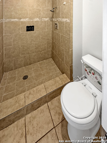 5718 Sun Ridge Property Photo 12