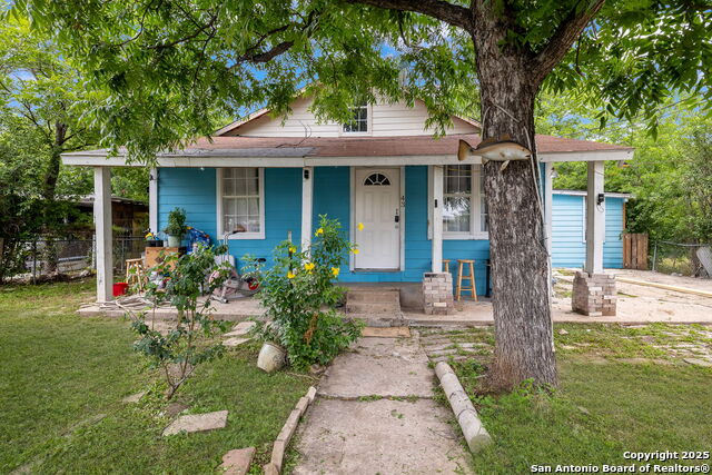 43 Leroux Property Photo 1