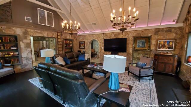9810 Park Dr Property Photo 8