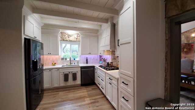9810 Park Dr Property Photo 18