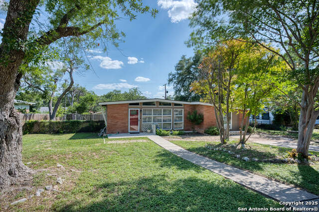 106 Bella Vista Property Photo 1