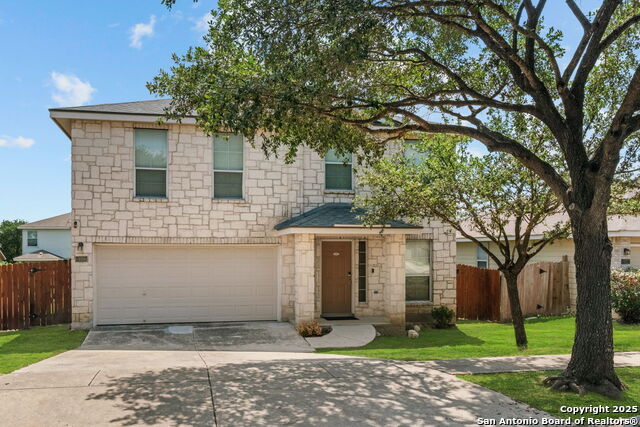 431 Golden Walk Property Photo 1