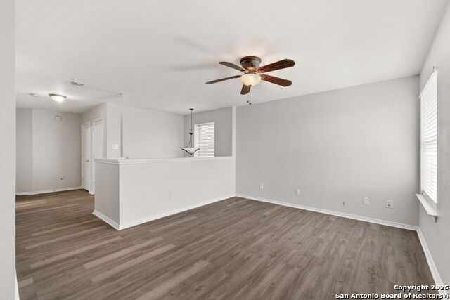 431 Golden Walk Property Photo 12