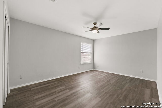 431 Golden Walk Property Photo 18