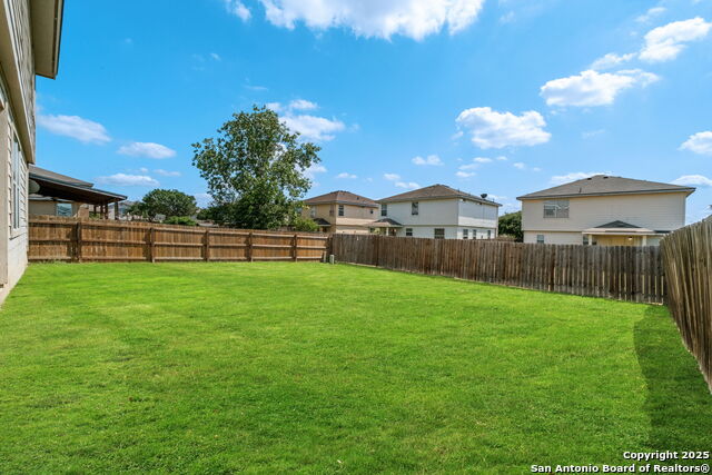 431 Golden Walk Property Photo 19