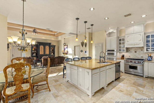 443 Rosewood Dr Property Photo 11