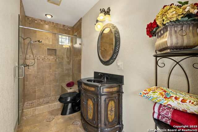 443 Rosewood Dr Property Photo 30