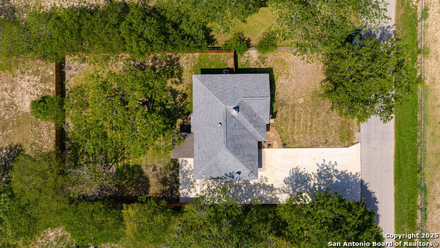 250 Kimball Property Photo 27