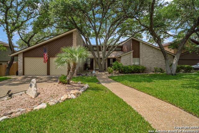 811 Sherman Oak Property Photo 1