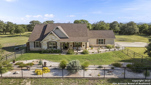744 East Rio Azule Property Photo 1
