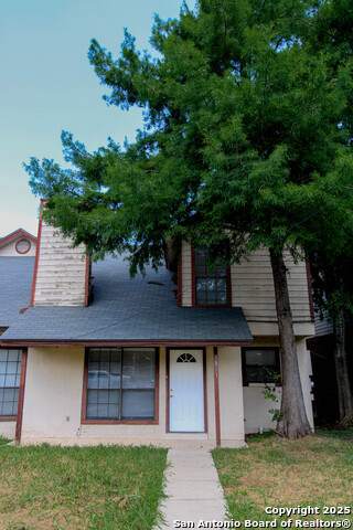 3811 Bremen Ave Property Photo 1
