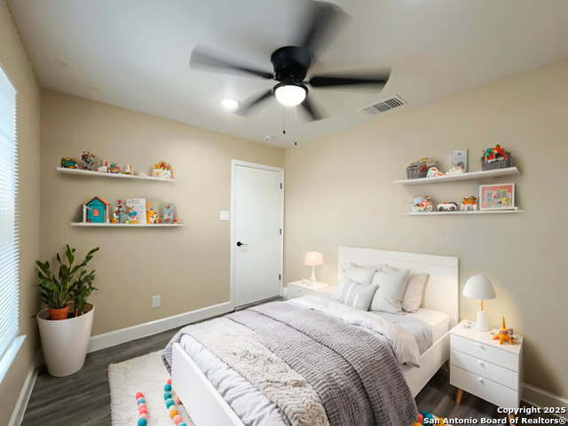 7571 Windsor Oaks Property Photo 5