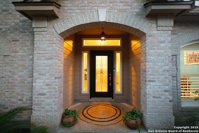 2326 Blackoak Bend Property Photo 1