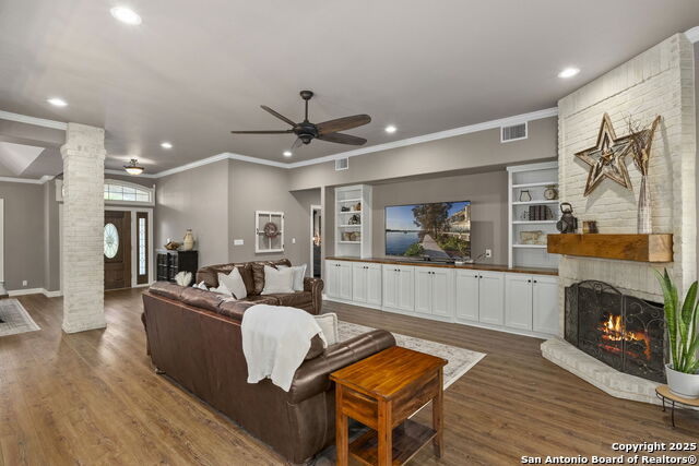 608 Kendall Pkwy Property Photo 9
