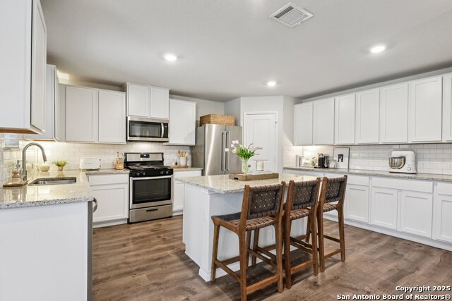 183 Amethyst Woodstar Property Photo 3
