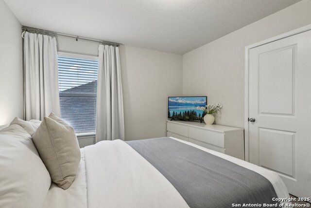 183 Amethyst Woodstar Property Photo 32