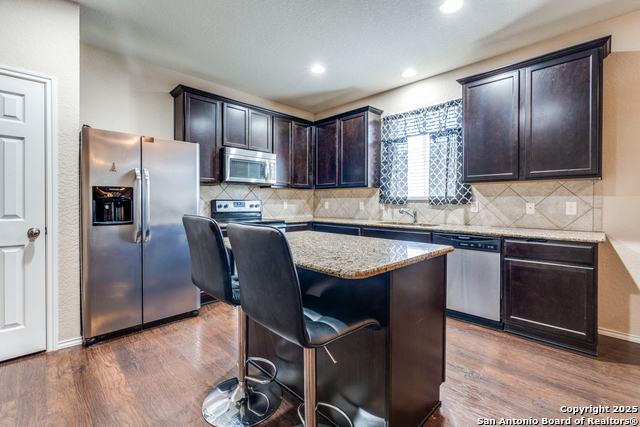 15923 Silver Rose Property Photo 6