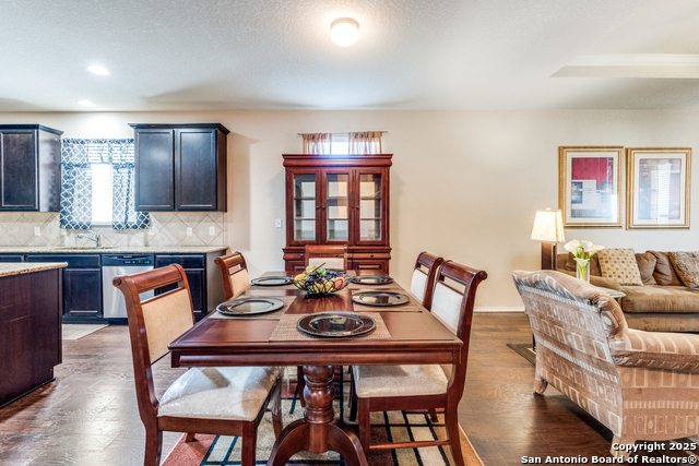 15923 Silver Rose Property Photo 9