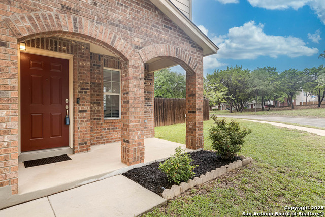 16102 Barrell Run Property Photo 1