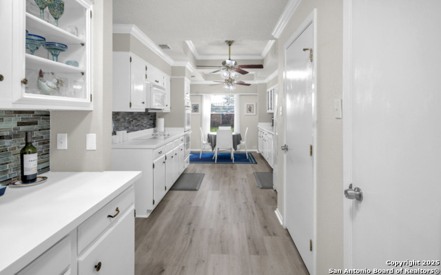 1819 Babcock Property Photo 1