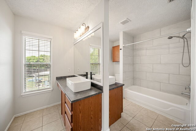 7007 Jade Field Property Photo 20