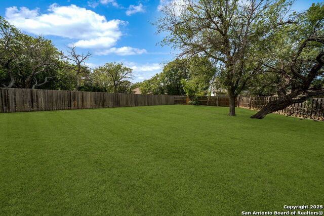 7007 Jade Field Property Photo 28