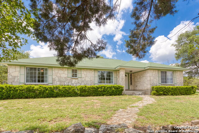 655 Shepherds Property Photo 1
