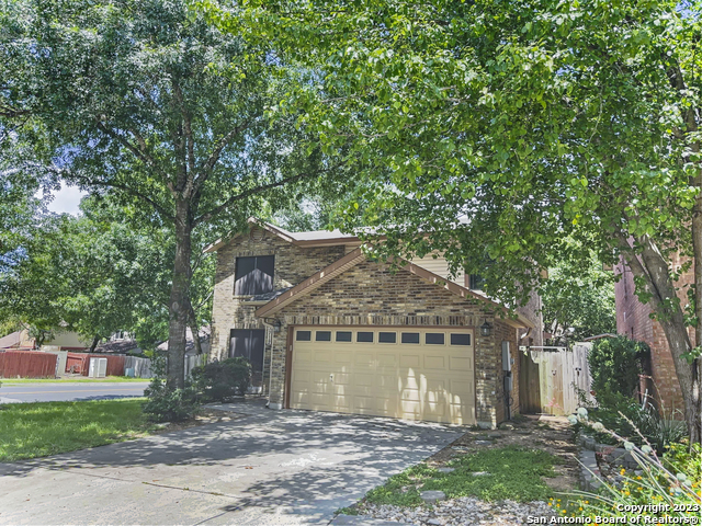 3712 Whitefield Square Property Photo 2