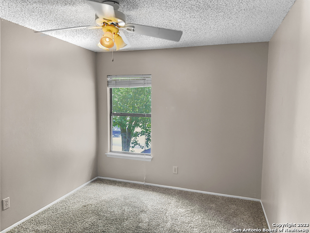 3712 Whitefield Square Property Photo 8
