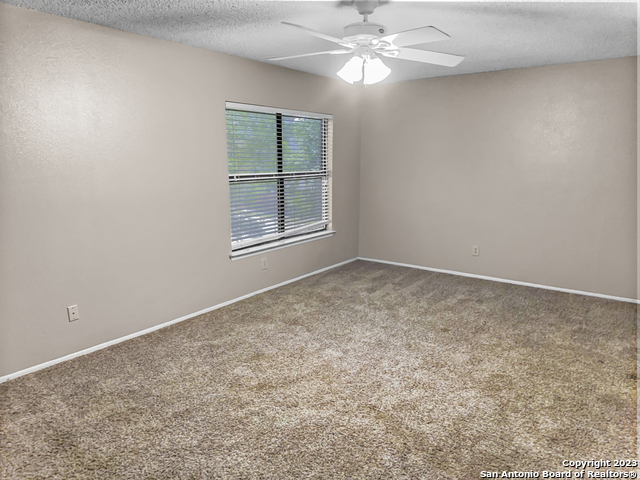 3712 Whitefield Square Property Photo 9