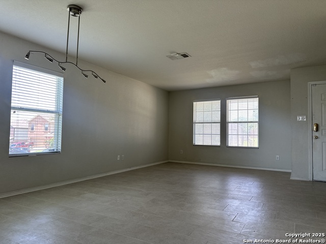 1660 Spice Spring Property Photo 3