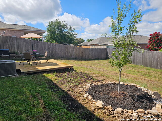 1660 Spice Spring Property Photo 12