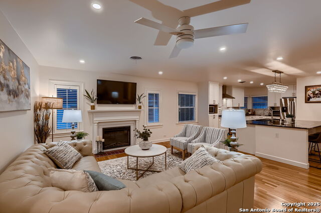 325 Canterbury Hill Property Photo 6