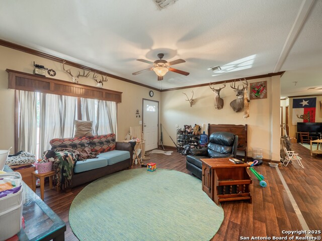 15411 Cranes Mill Property Photo 4