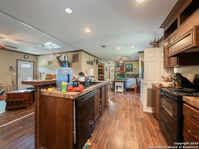 15411 Cranes Mill Property Photo 9