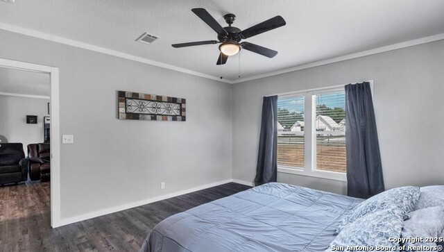 402 Free Timber Lane Property Photo 9
