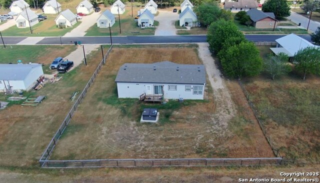 402 Free Timber Lane Property Photo 24