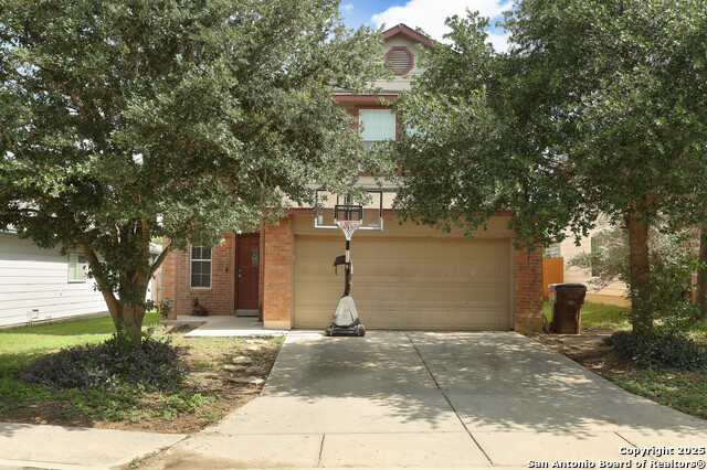 10919 Dewlap Trl Property Photo 1