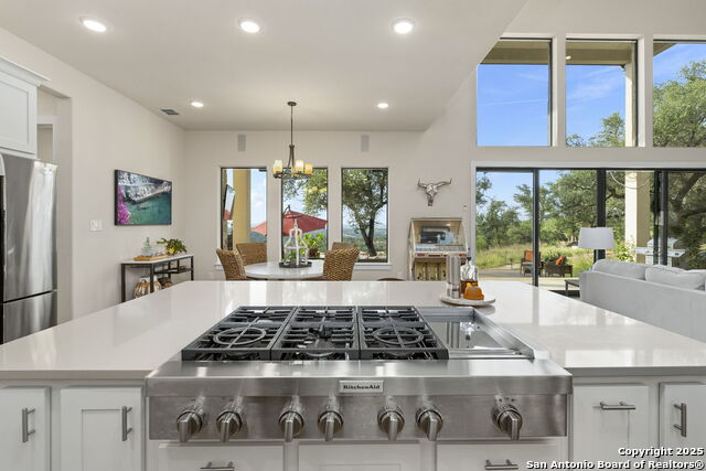 118 Sheridan Property Photo 10