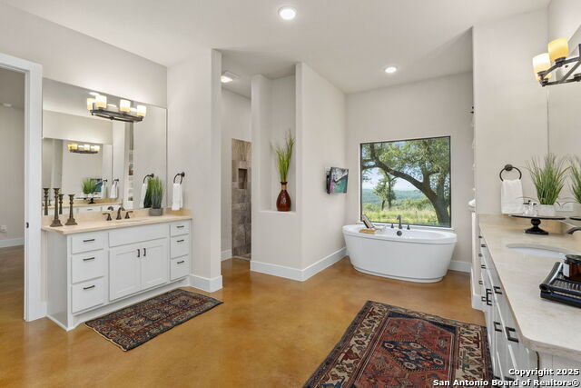 118 Sheridan Property Photo 21