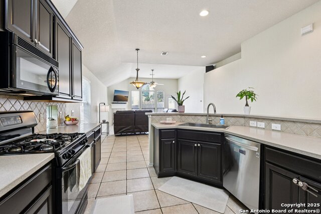 1011 Parter Pond Property Photo 18
