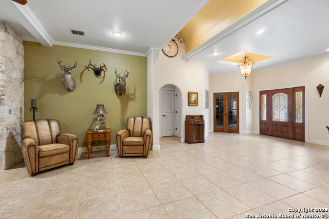 106 Oak Meadow Ln Property Photo 12