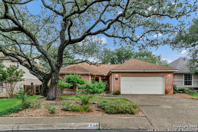 2434 Trace Oak Property Photo 1