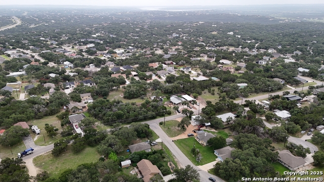 1219 Tanglewood Property Photo 11